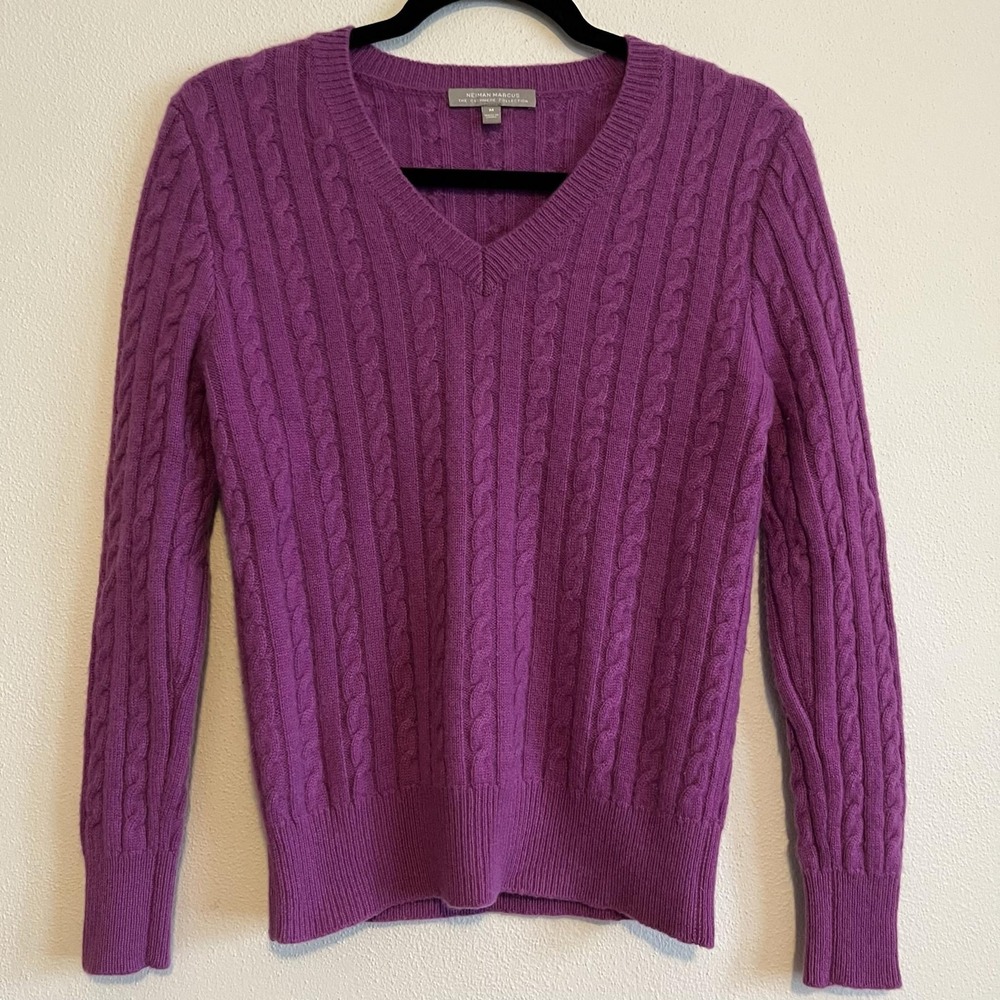Neiman Marcus Sweater Womens Medium Purple Cashmere Cable Knit V Neck Pullover